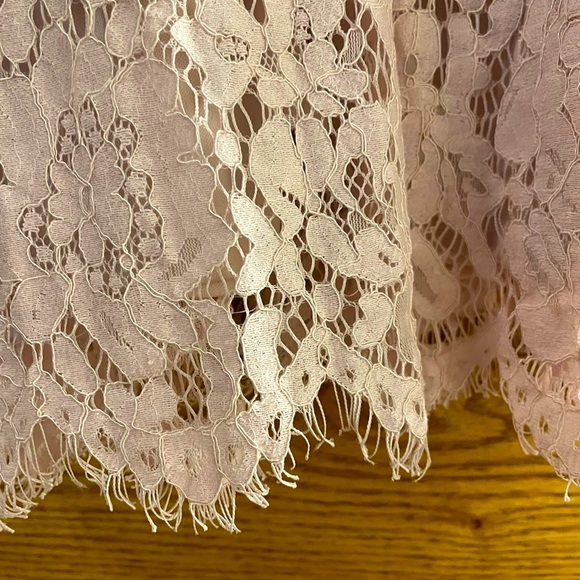 Soprano, Lace, Halter Neck Style Dress in light pink, size Large - Picture 10 of 10